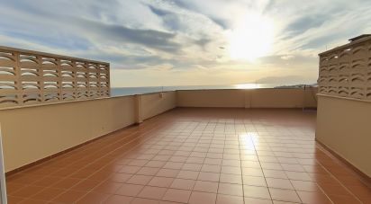 Piso 3 habitaciones de 120 m² en Rincón de la Victoria (29738)