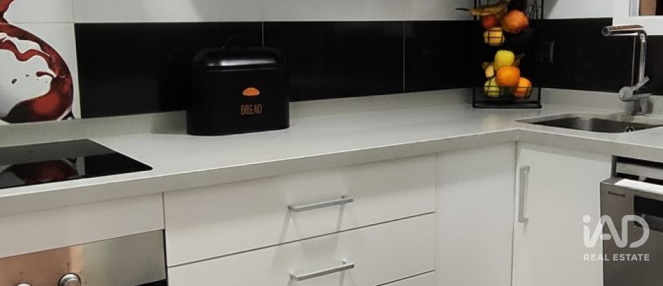 Piso 3 habitaciones de 120 m² en Rincón de la Victoria (29738)