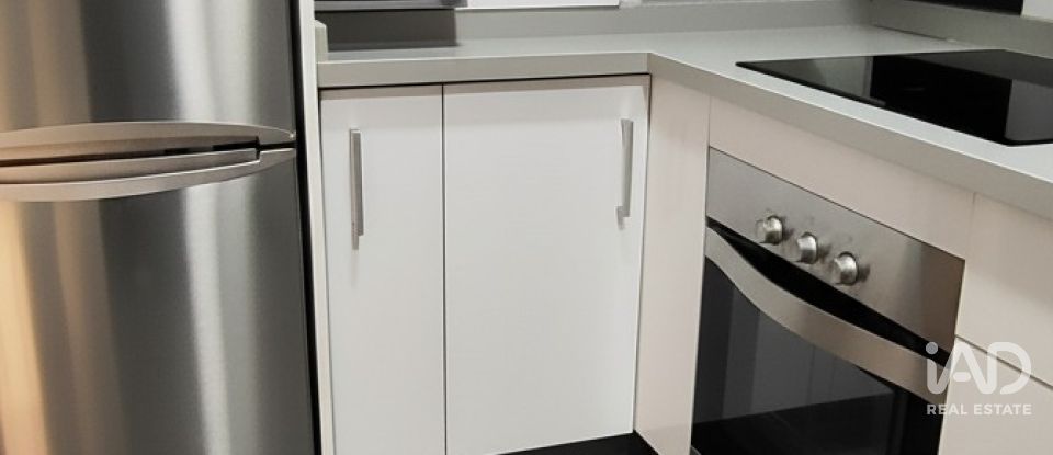 Piso 3 habitaciones de 120 m² en Rincón de la Victoria (29738)