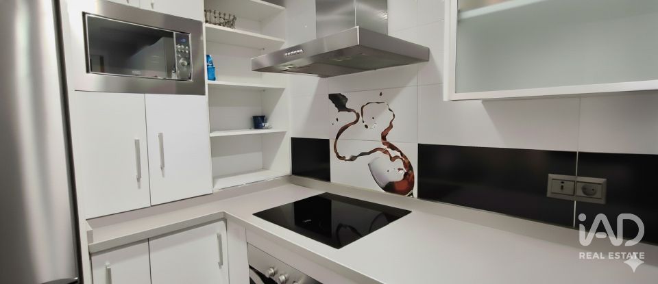 Piso 3 habitaciones de 120 m² en Rincón de la Victoria (29738)