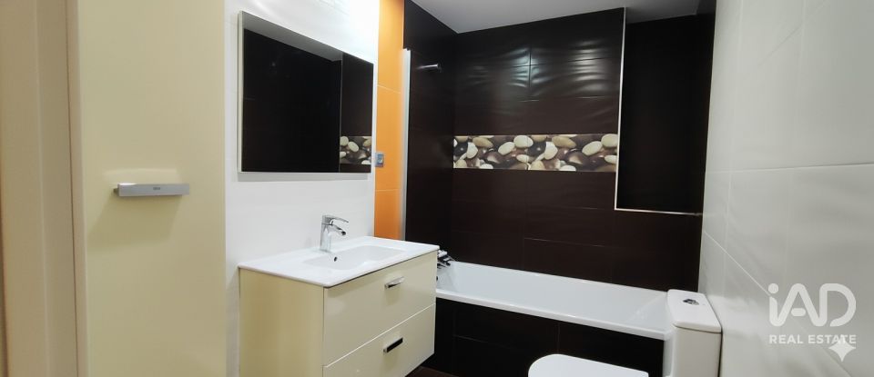 Piso 3 habitaciones de 120 m² en Rincón de la Victoria (29738)