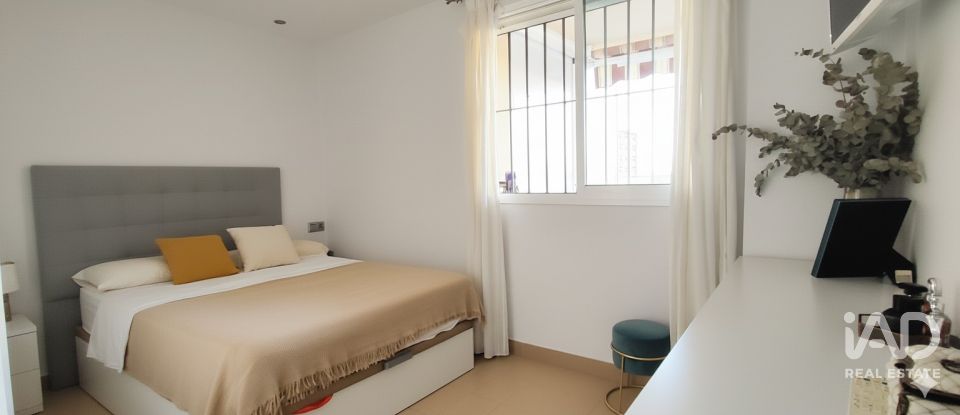 Piso 3 habitaciones de 120 m² en Rincón de la Victoria (29738)