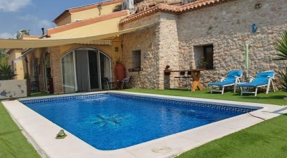Country home 4 bedrooms of 187 m² in La Zarza de Abanilla (30648)