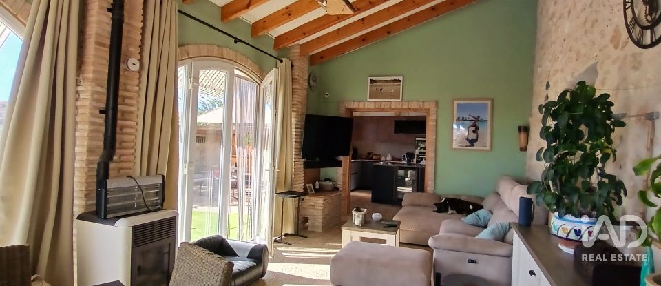 Country home 4 bedrooms of 187 m² in La Zarza de Abanilla (30648)