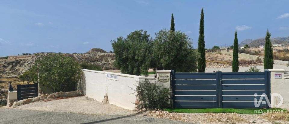 Country home 4 bedrooms of 187 m² in La Zarza de Abanilla (30648)