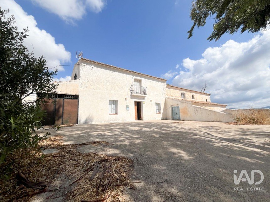 Hacienda / Cortijo 5 habitaciones de 500 m² en Casabermeja (29160)