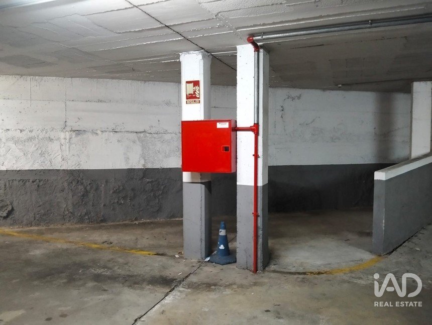 Garage de 17 m² à Reus (43201)