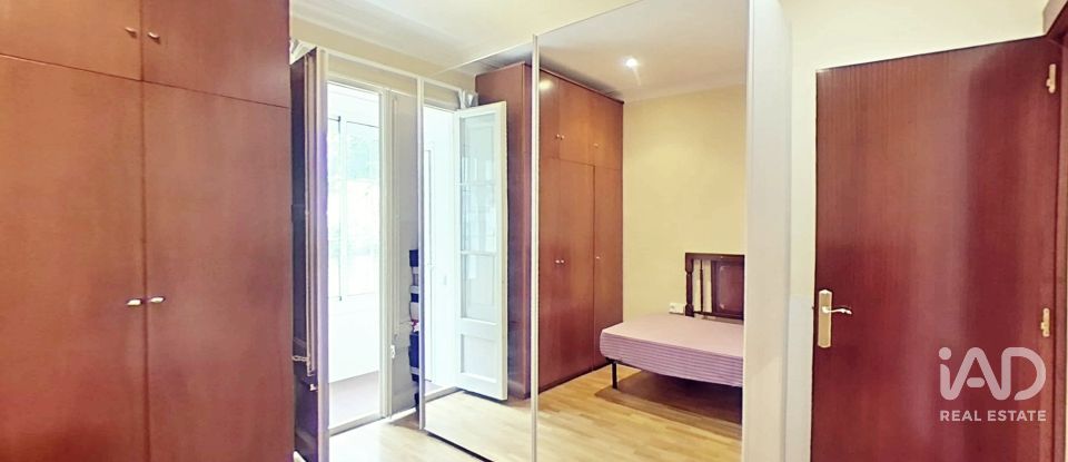 Piso 3 habitaciones de 112 m² en Barcelona (08021)