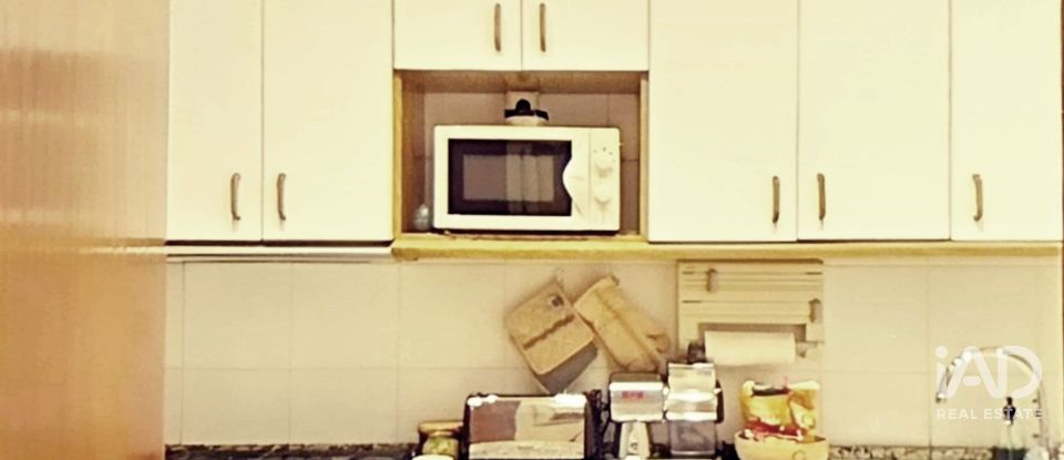 Piso 3 habitaciones de 112 m² en Barcelona (08021)