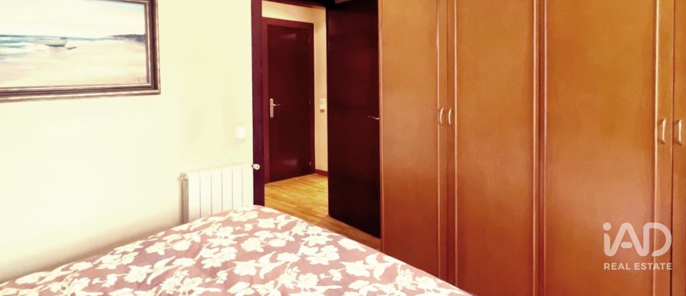 Piso 3 habitaciones de 112 m² en Barcelona (08021)