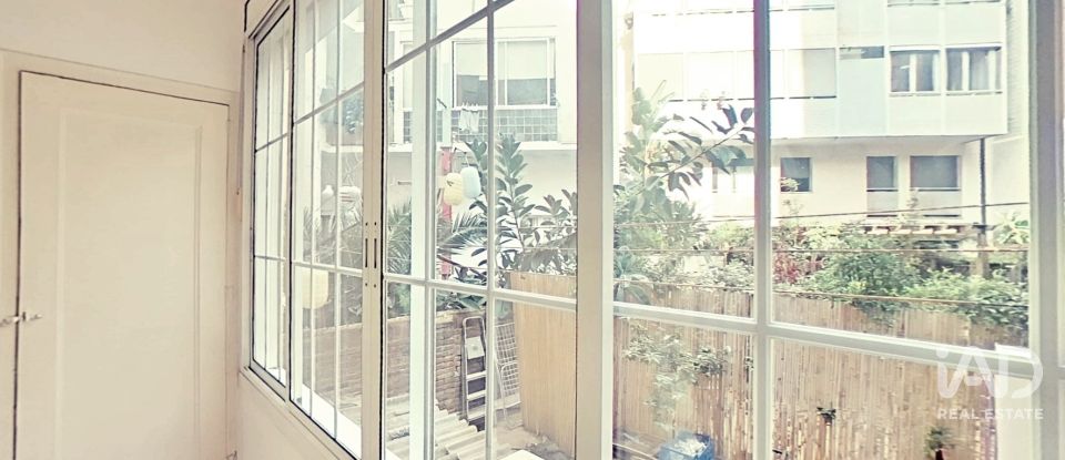 Piso 3 habitaciones de 112 m² en Barcelona (08021)