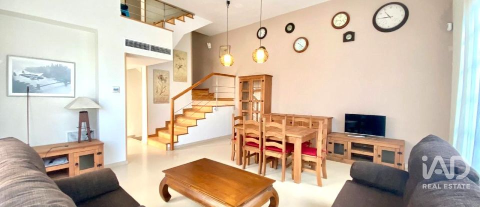 Casa 4 habitacions de 225 m² a Cambrils (43850)