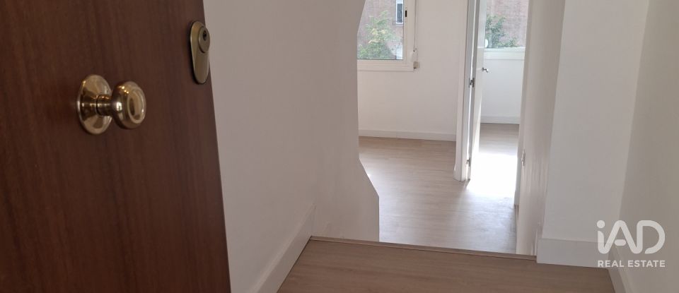 Triplex 3 habitacions de 84 m² a Sabadell (08207)
