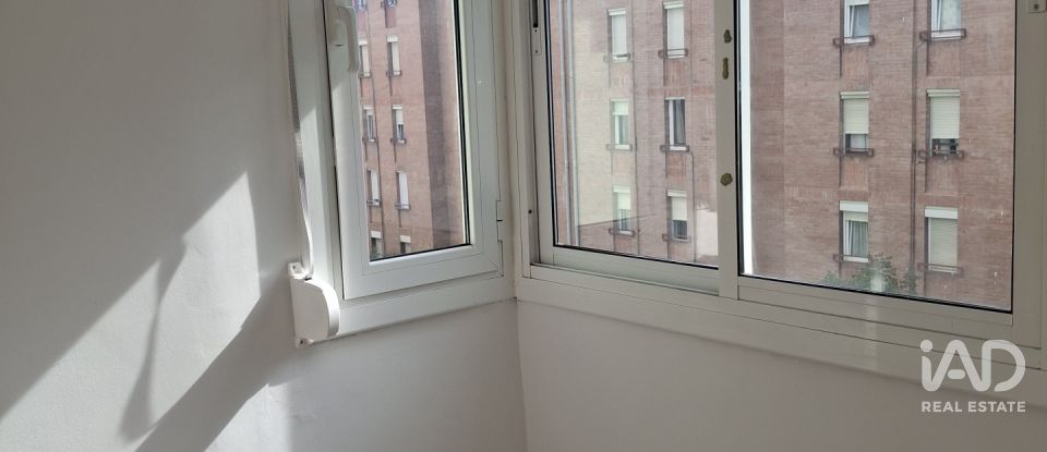 Triplex 3 habitacions de 84 m² a Sabadell (08207)