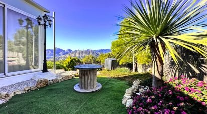 Land of 3,500 m² in Tarbena (03518)