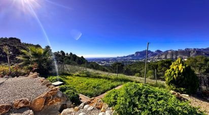 Land of 3,500 m² in Tarbena (03518)