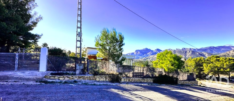 Terrain de 3 500 m² à Tarbena (03518)