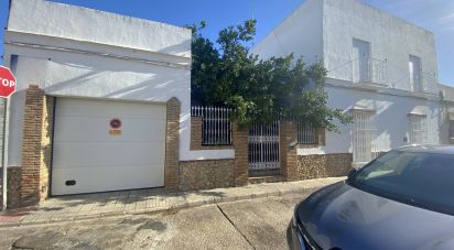 Casa 6 habitaciones de 215 m² en Chiclana de la Frontera (11130)