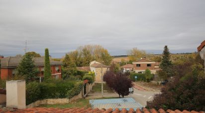 House 3 bedrooms of 197 m² in Saldaña de Burgos (09620)