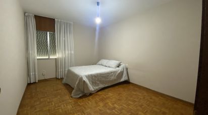 Piso 3 habitaciones de 100 m² en Pontevedra (36004)