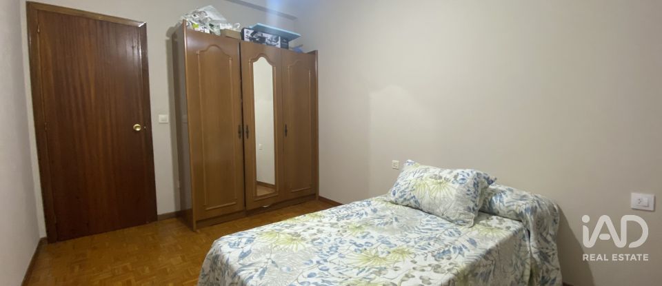 Piso 3 habitaciones de 100 m² en Pontevedra (36004)