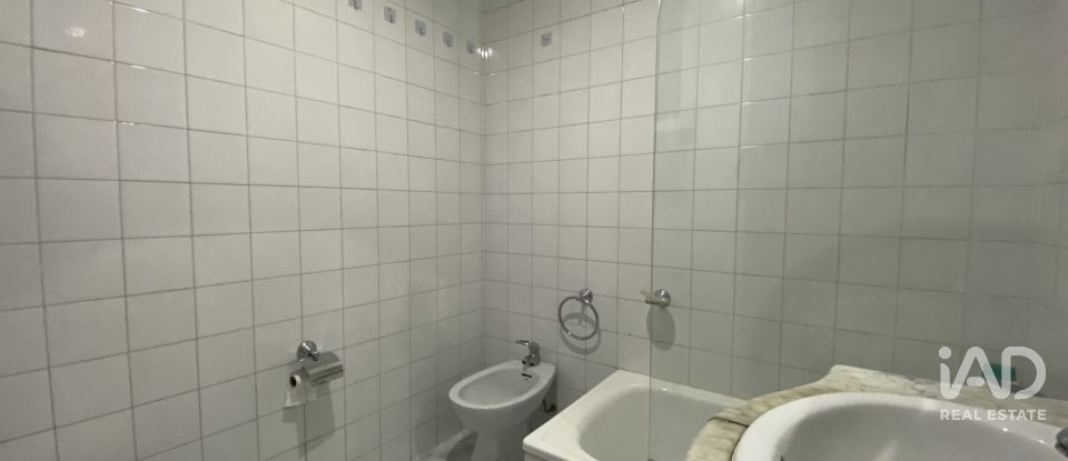 Piso 3 habitaciones de 100 m² en Pontevedra (36004)