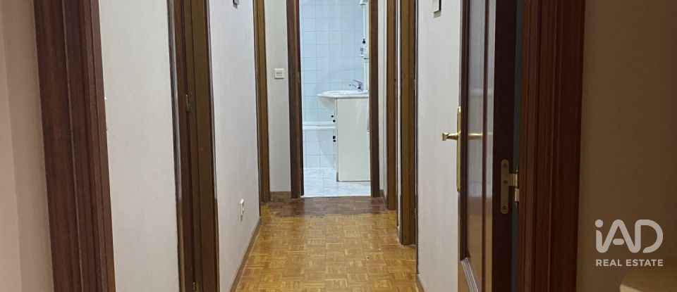 Piso 3 habitaciones de 100 m² en Pontevedra (36004)