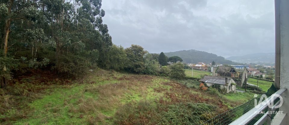 Piso 3 habitaciones de 100 m² en Pontevedra (36004)