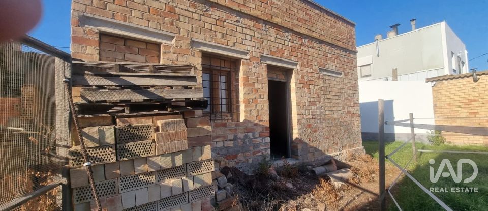 Terreno urbano de 443 m² en Deltebre (43580)