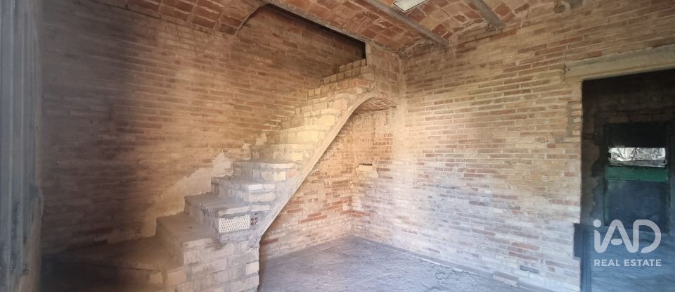 Terreno urbano de 443 m² en Deltebre (43580)