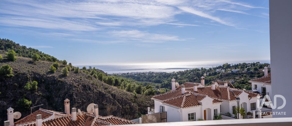 Casa 3 habitaciones de 180 m² en Frigiliana (29788)