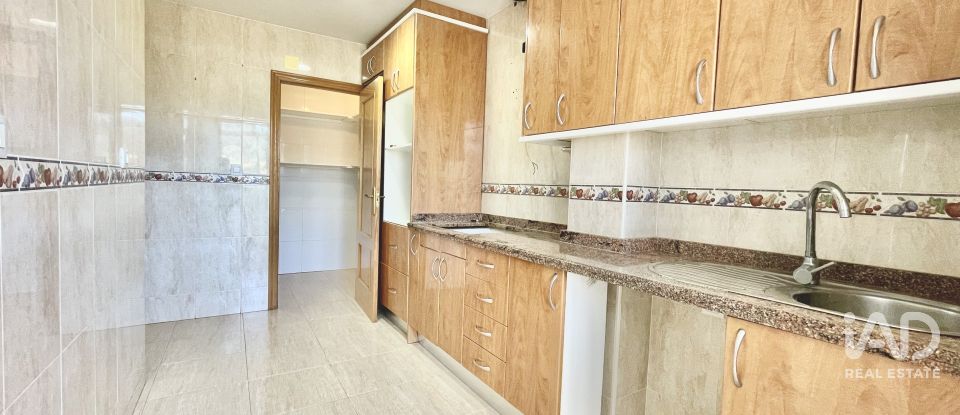 Piso 3 habitaciones de 90 m² en Abarán (30550)