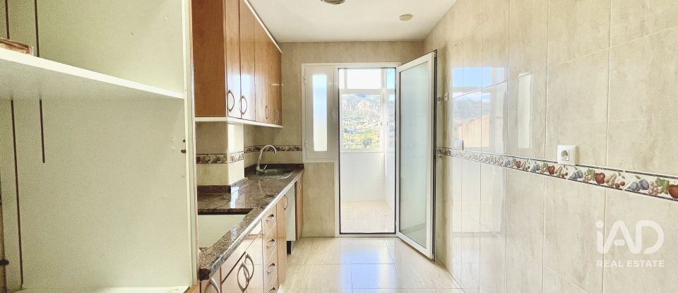 Piso 3 habitaciones de 90 m² en Abarán (30550)