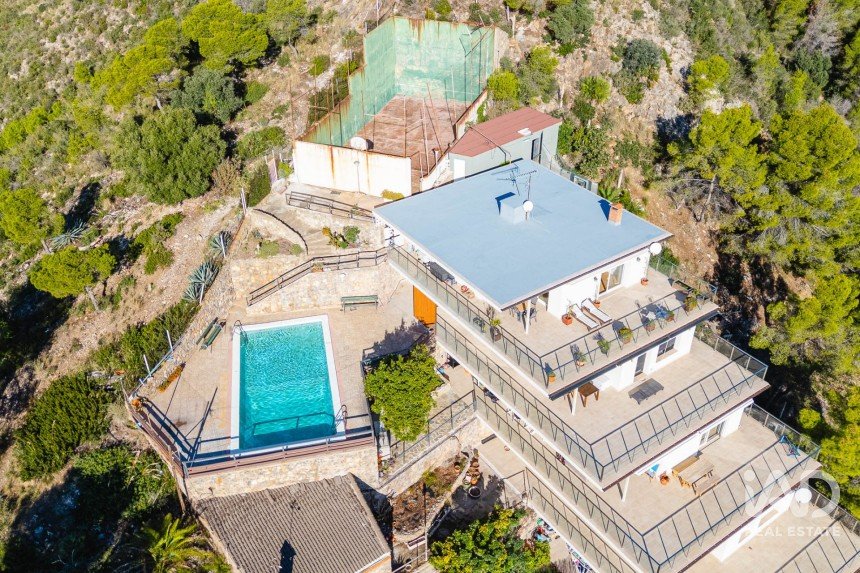 Penthouse 3 bedrooms of 159 m² in Castelldefels (08860)