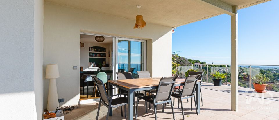 Penthouse 3 bedrooms of 159 m² in Castelldefels (08860)