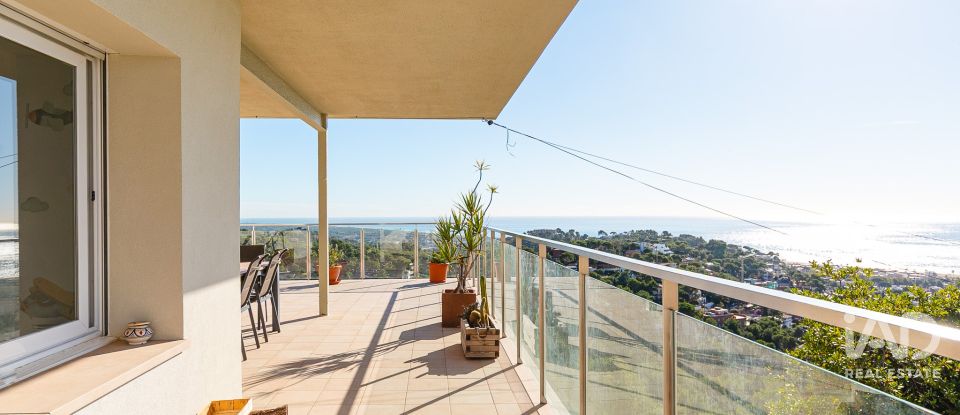 Penthouse 3 bedrooms of 159 m² in Castelldefels (08860)