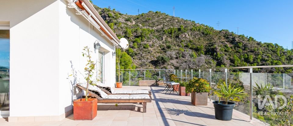 Penthouse 3 bedrooms of 159 m² in Castelldefels (08860)