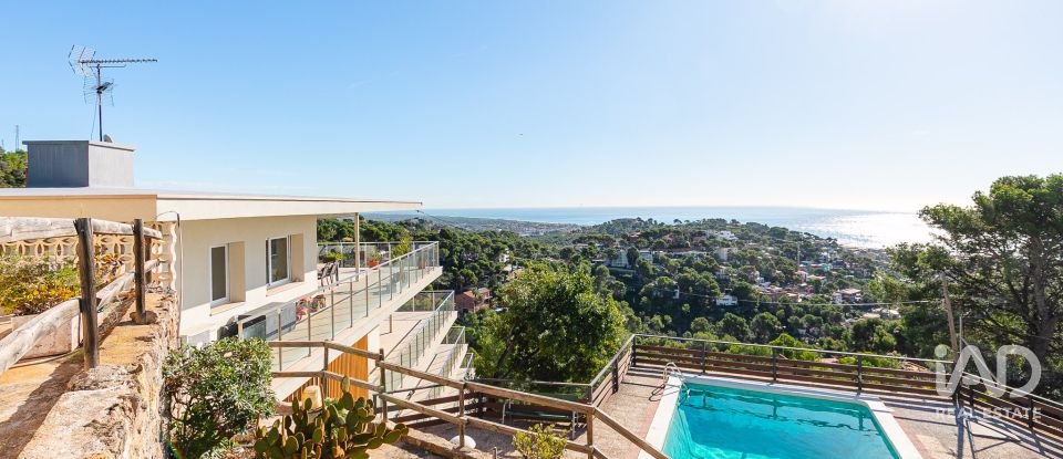 Penthouse 3 bedrooms of 159 m² in Castelldefels (08860)