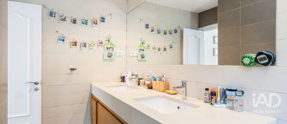 Penthouse 3 bedrooms of 159 m² in Castelldefels (08860)