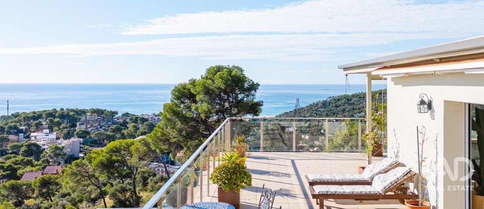 Penthouse 3 bedrooms of 159 m² in Castelldefels (08860)