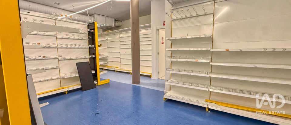 Shop / premises commercial of 395 m² in Ciudad Real (13001)