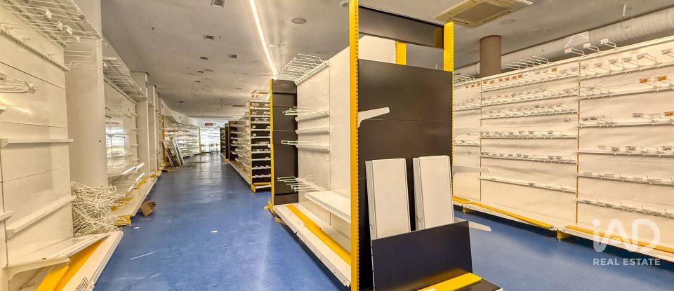 Shop / premises commercial of 395 m² in Ciudad Real (13001)