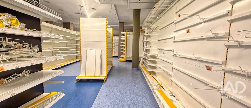 Shop / premises commercial of 395 m² in Ciudad Real (13001)