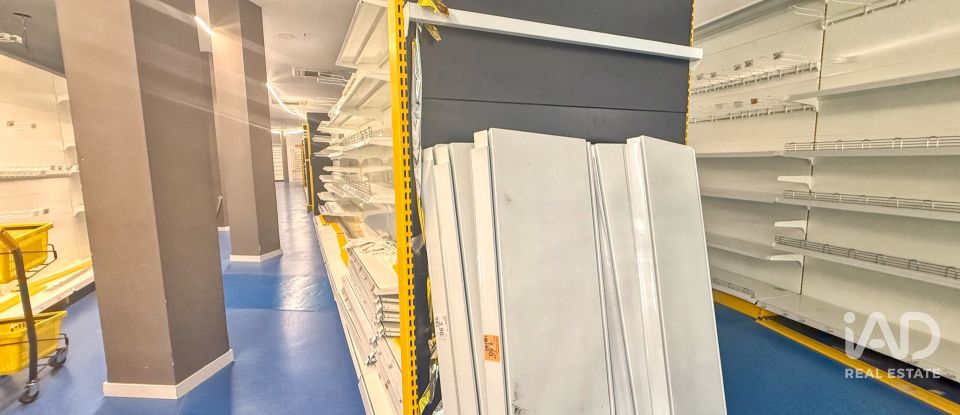 Shop / premises commercial of 395 m² in Ciudad Real (13001)