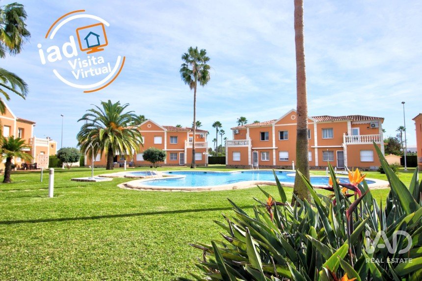 Piso 3 habitaciones de 77 m² en Oliva (46780)