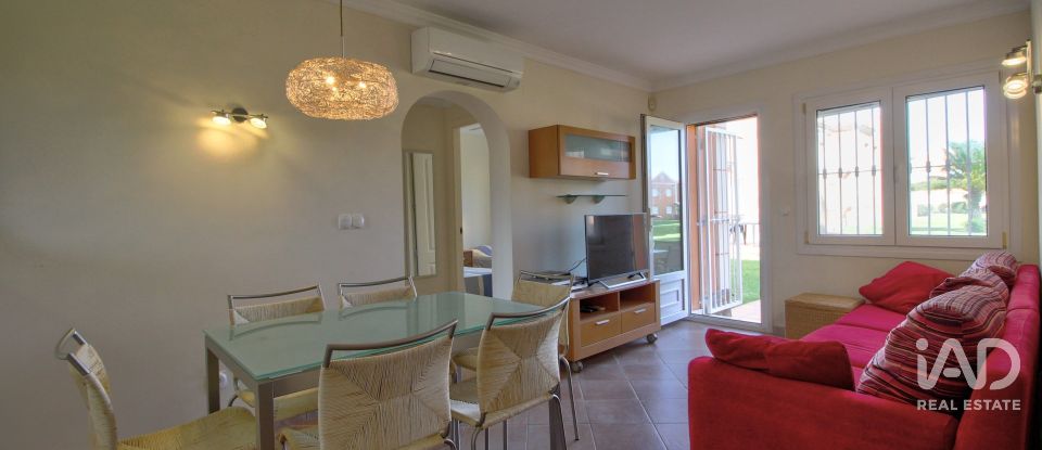 Piso 3 habitaciones de 77 m² en Oliva (46780)