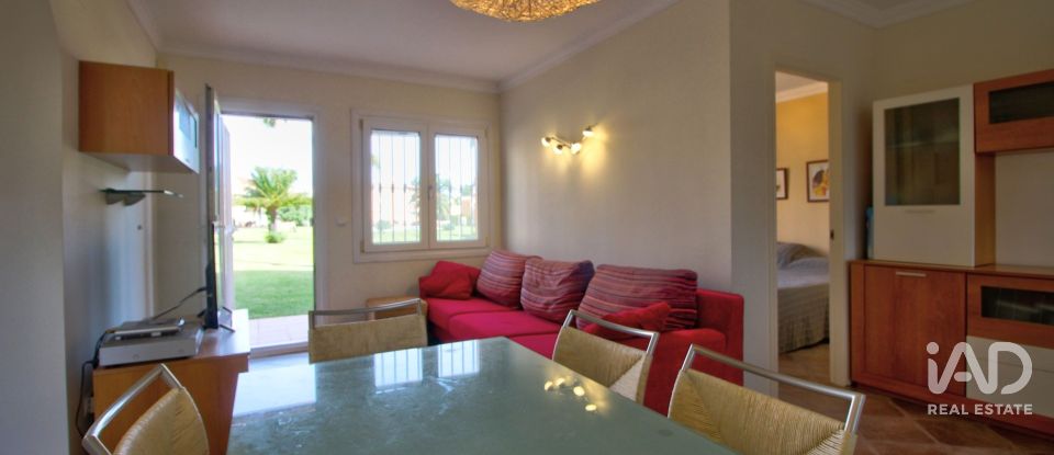 Piso 3 habitaciones de 77 m² en Oliva (46780)