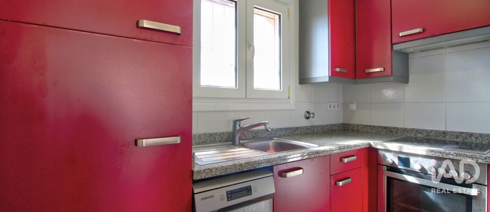 Piso 3 habitaciones de 77 m² en Oliva (46780)