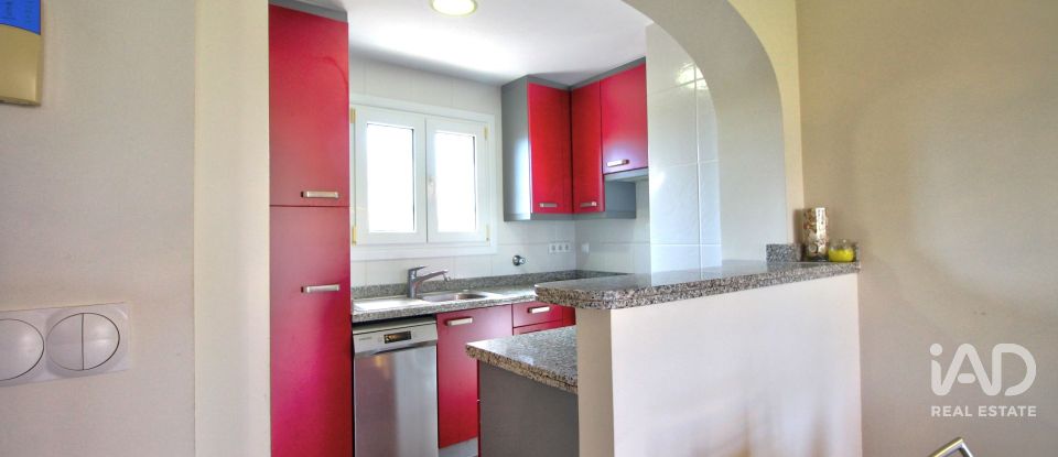 Piso 3 habitaciones de 77 m² en Oliva (46780)