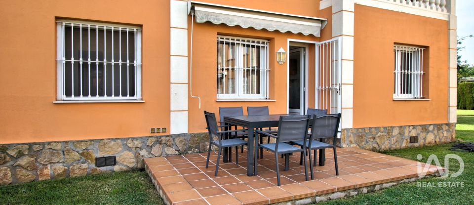 Piso 3 habitaciones de 77 m² en Oliva (46780)